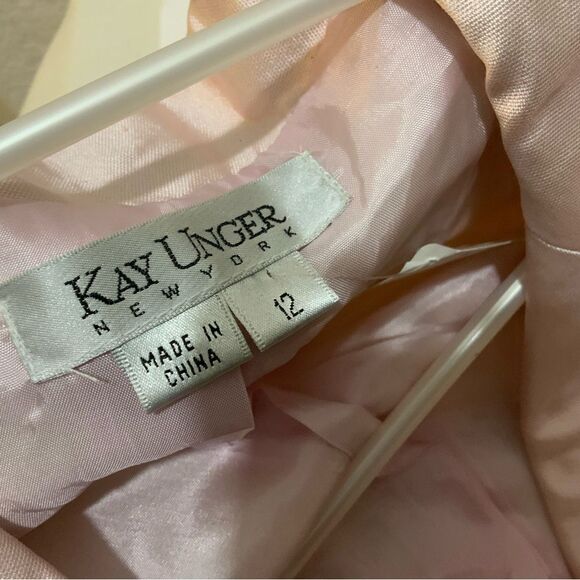 NWT Kay Unger New York Ivory Satin Blazer sz 12 Silk blend Bling Buttons - Picture 10 of 11